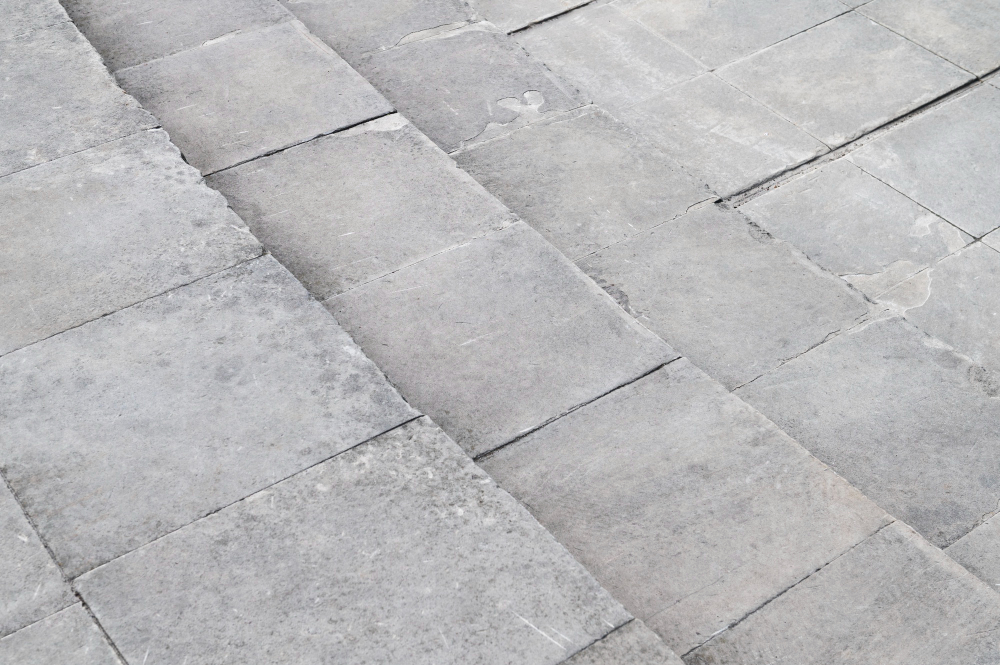 Concrete vs. Pavers in The Villages, FL: Which Option Really Saves You Money?