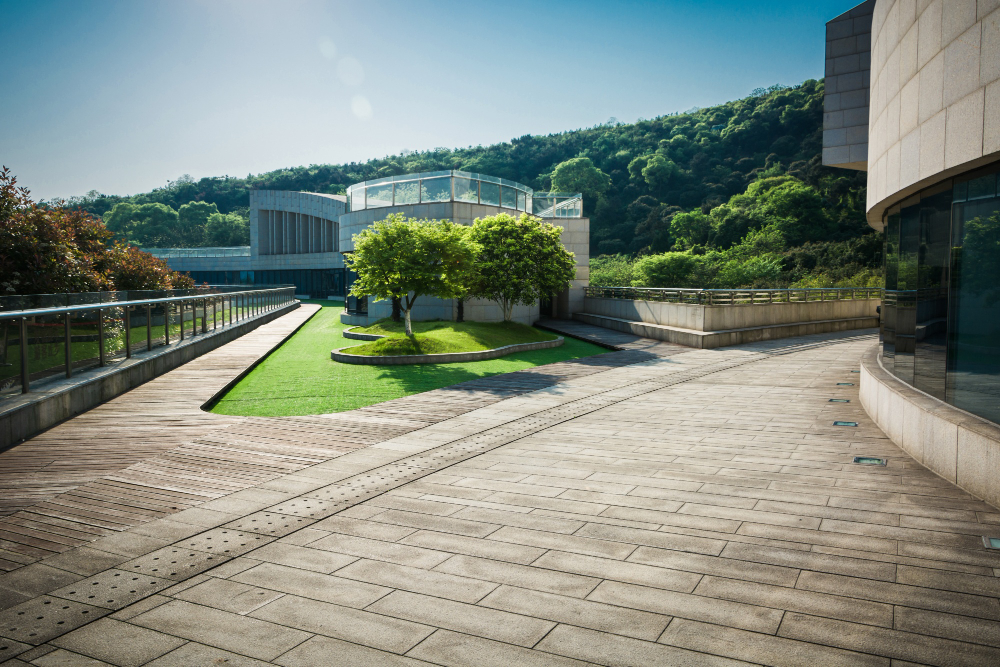 How to Pick the Right Paving Contractor for Your Property