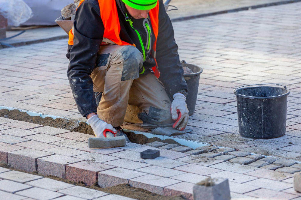 How to Find the Best Pavers Contractor in Ocala, FL