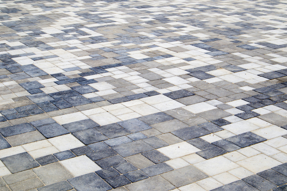 Why Homeowners in The Villages, Florida Choose Pavers for Outdoor Spaces