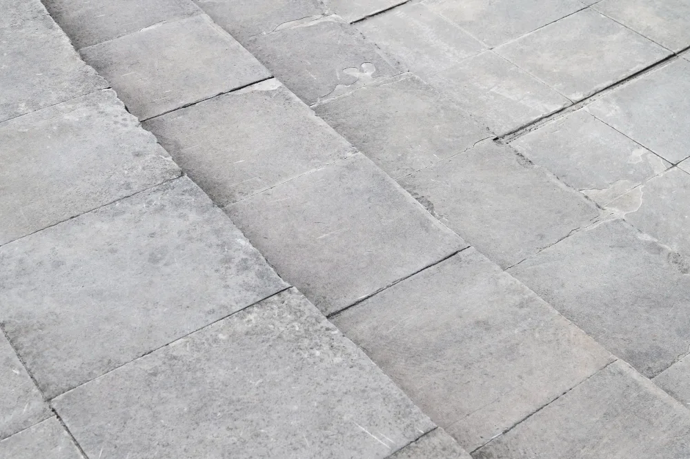 Concrete vs. Pavers in The Villages, FL: Which Option Really Saves You Money?